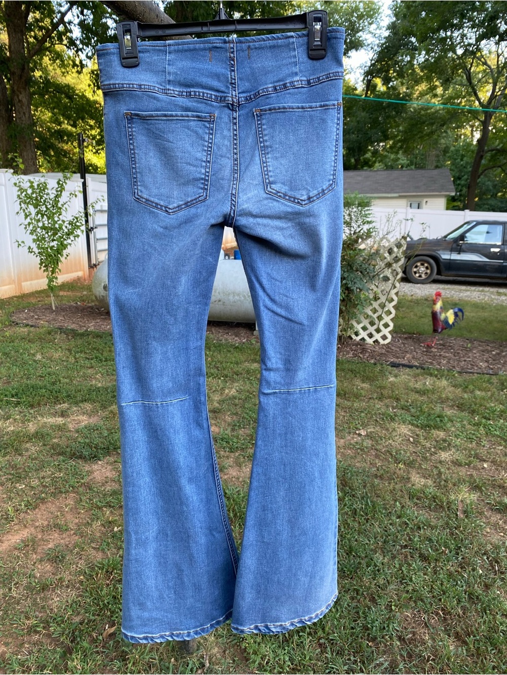 Free People Pull on Flared Women's Jeans — Sz 27